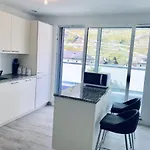 Luxury De 130 M2 Avec 3 Lägenhet
