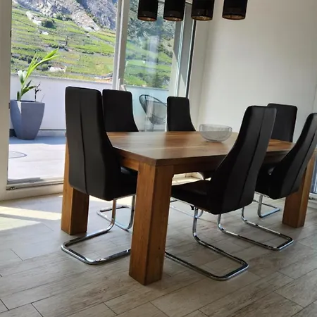 Luxury De 130 M2 Avec 3 Appartement Ardon