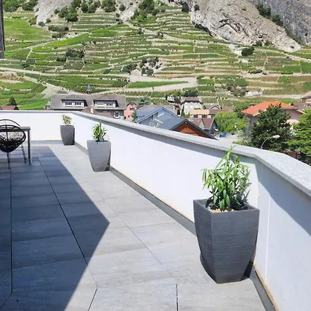 Luxury De 130 M2 Avec 3 Apartment *